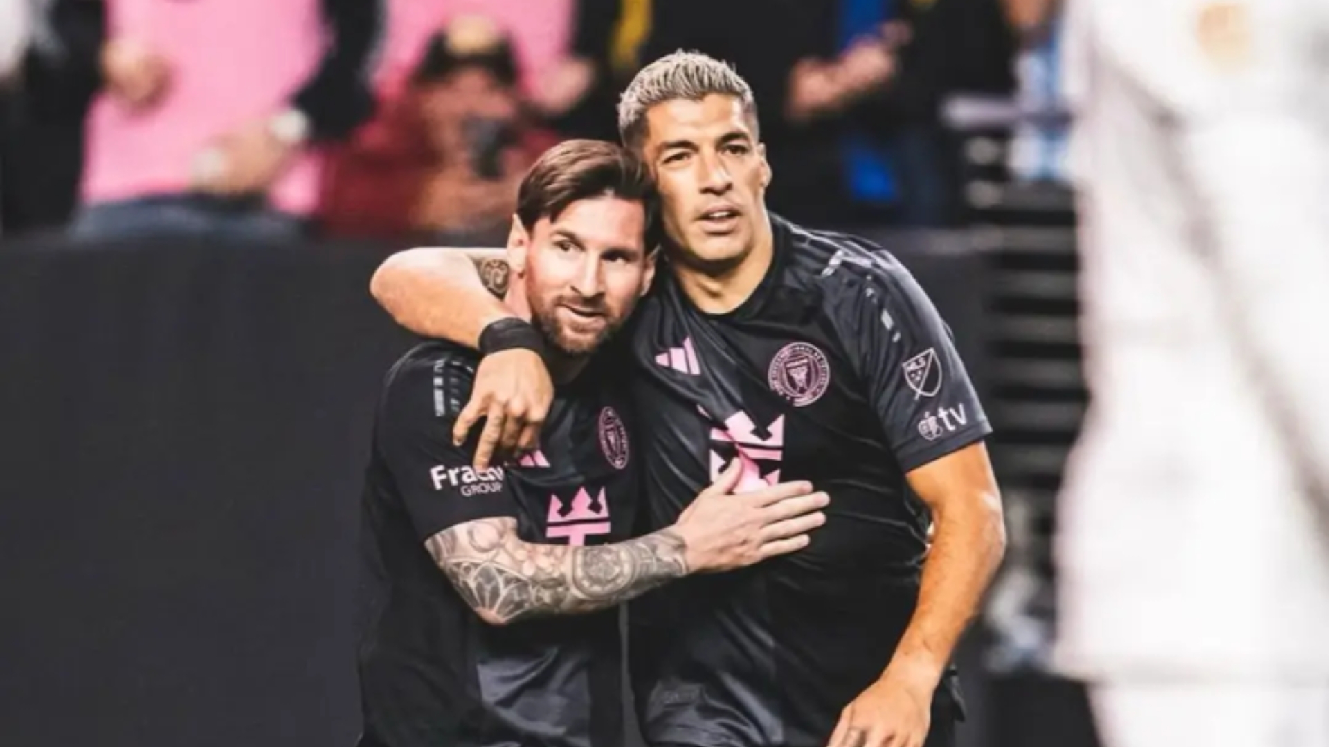 爱游戏-梅西重要时刻领先优势明显，雄鹿带队取胜！-爱游戏